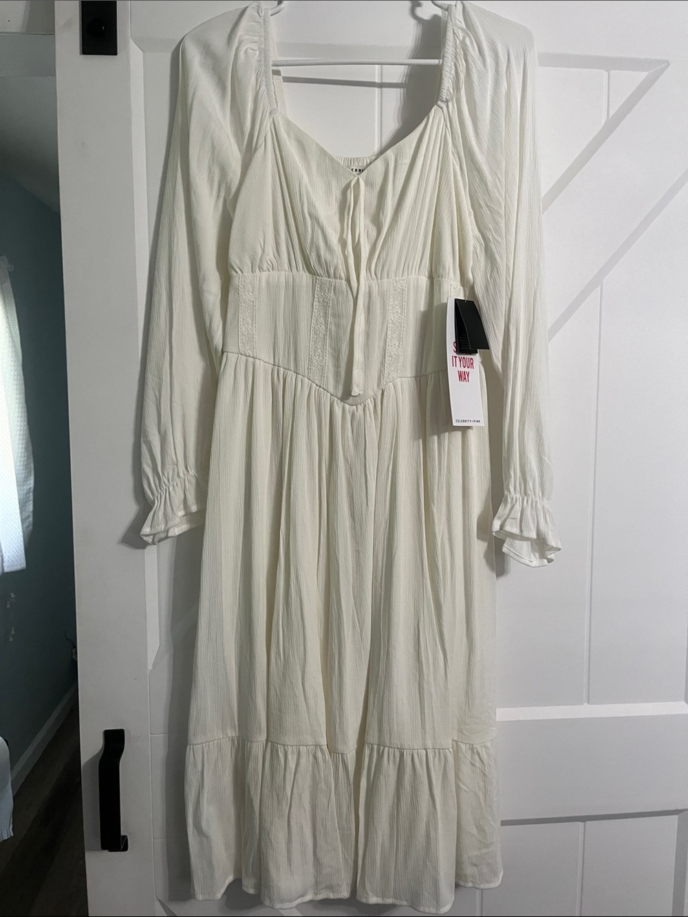 Celebrity Pink Cream Long Sleeve Midi Dress with Ruffled Cuffs